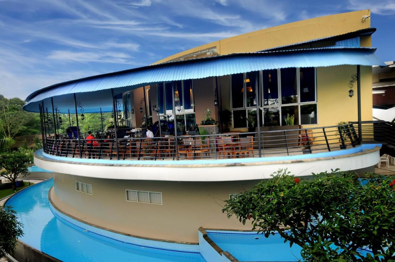 Marbella Suites Bandung Cimenyan Exterior foto